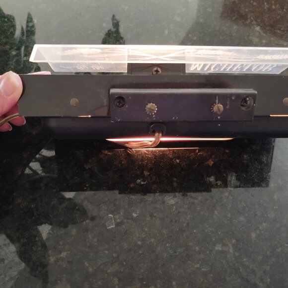 ILLUMINATED BAR SIGN MICHELOB BEER ANHEUSER BUSCH INC 304-111 PRICE BROTHERS INC - Picture 6 of 14